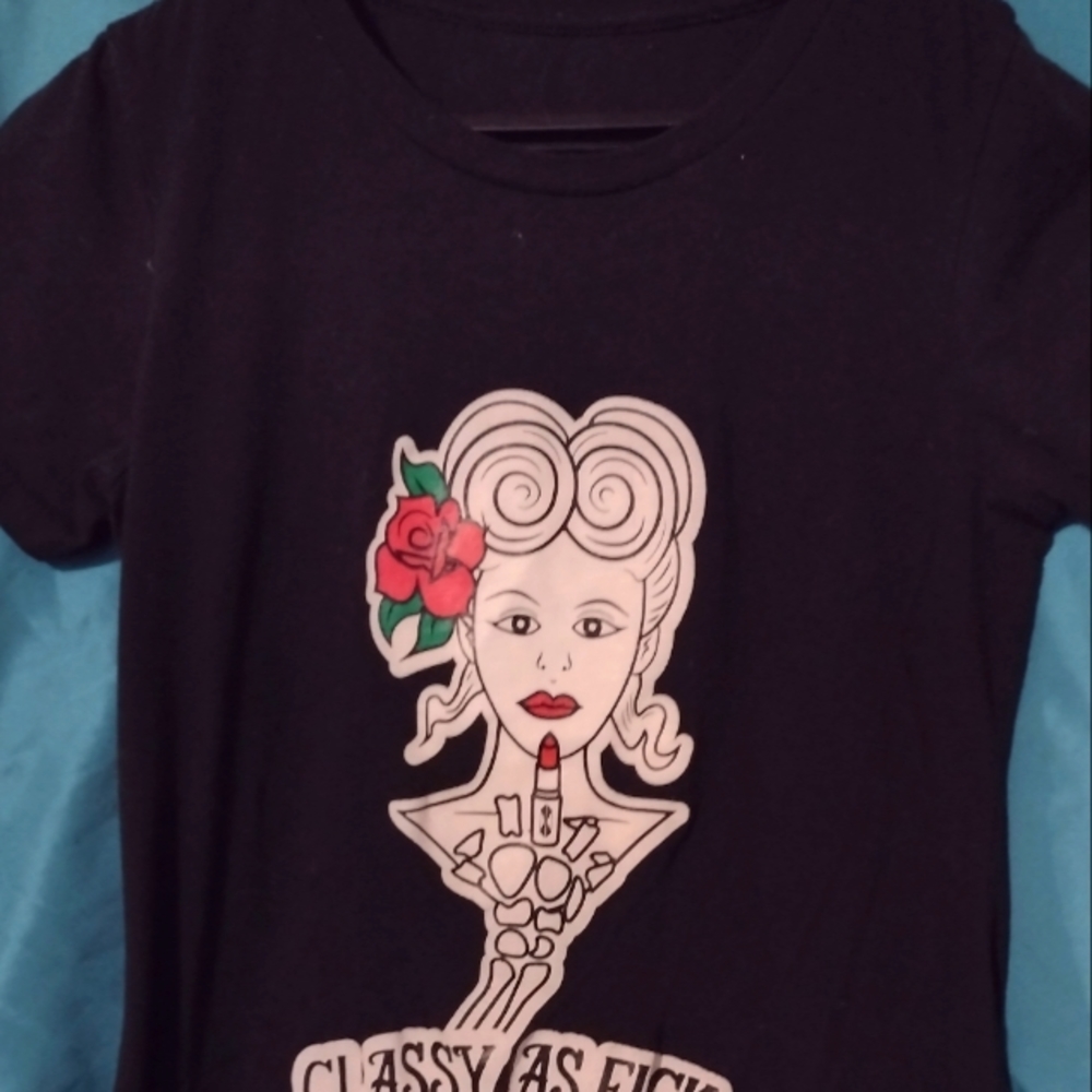 Black slim fit graphic t-shirt Classy as f*** with rockabilly lady size M